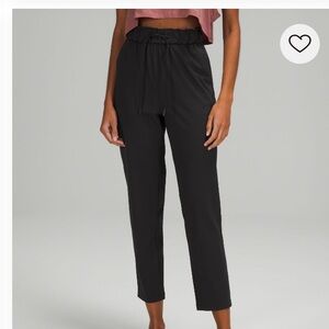 Lululemon stretch hip high rise jogger